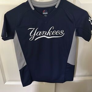 Kids. S-CH-8. Yankees jersey.